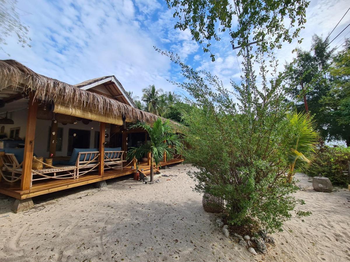 The Beach Shack Gili Air Exterior foto